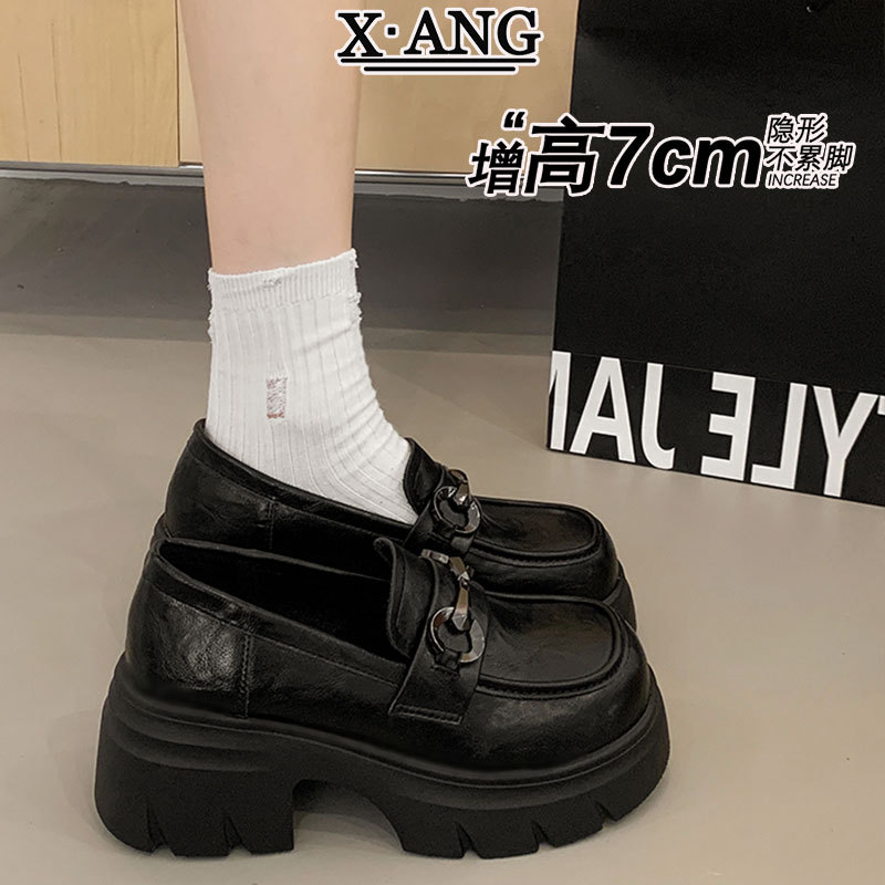真皮乐福鞋女款2026新款百搭舒适不累脚鞋子女单鞋粗跟漆皮小皮鞋