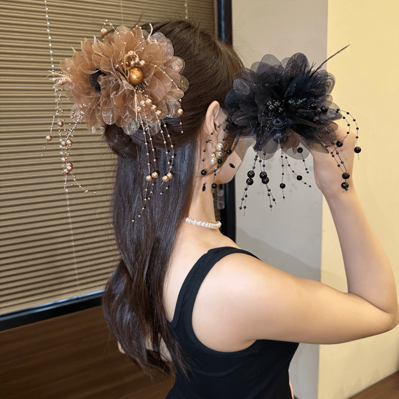 牡丹花羽毛超大号抓夹子女2024新款奢时尚鲨鱼夹后脑勺上档次发饰