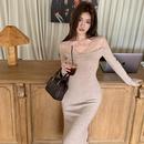 2025秋冬新款 打底长裙 V领蕾丝拼接包臀鱼尾连衣裙女高级气质修身