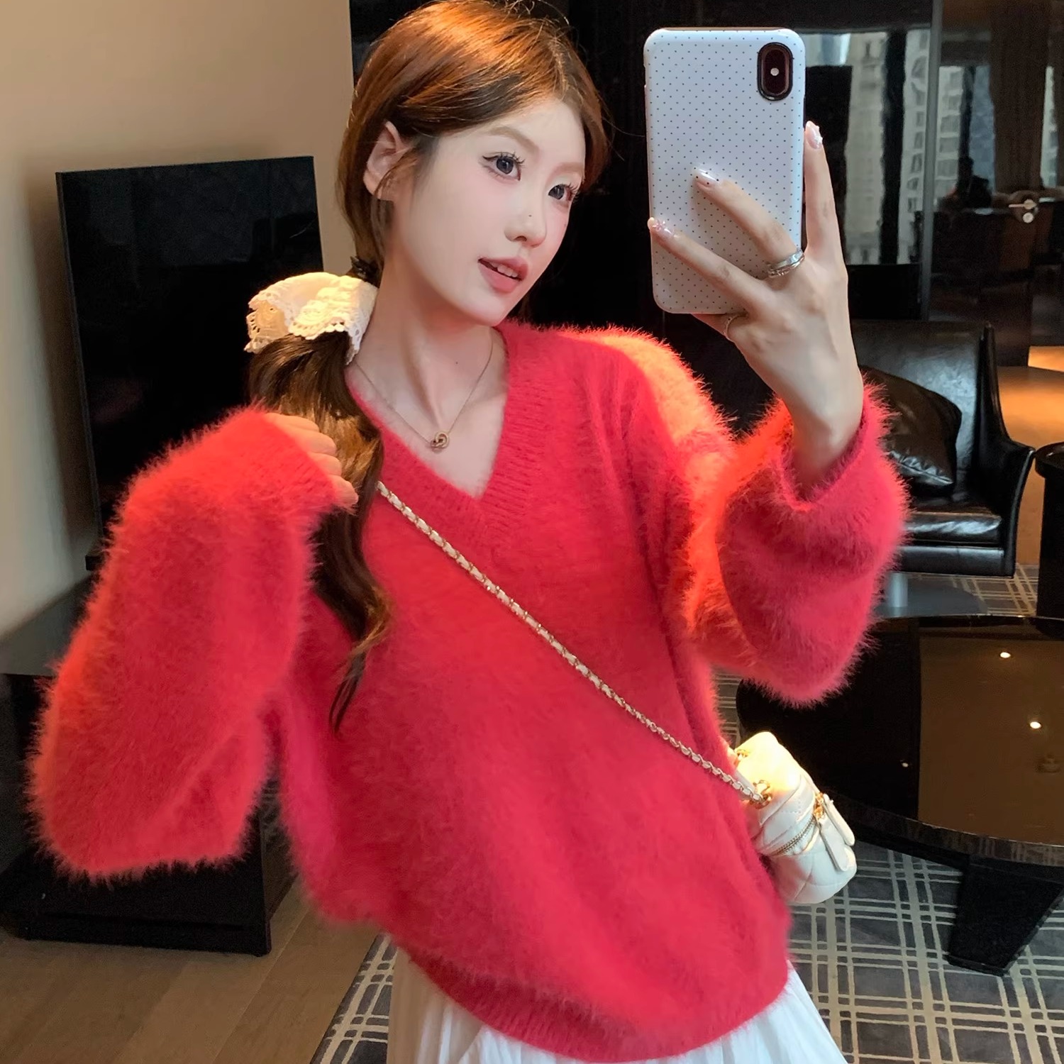 显白玫红色V领套头长袖毛衣外套