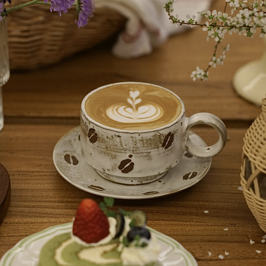 花间树里。手作咖啡豆陶瓷咖啡杯碟套装下午茶杯碟拉花杯拿铁杯