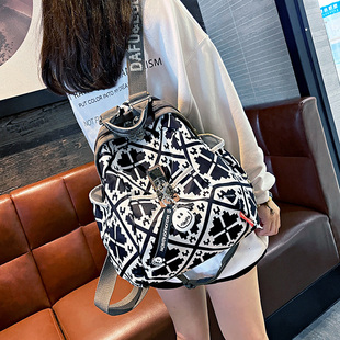 香港MTFSKAER高级感潮牌大容量妈妈双肩包南韩丝女士背包旅行书包