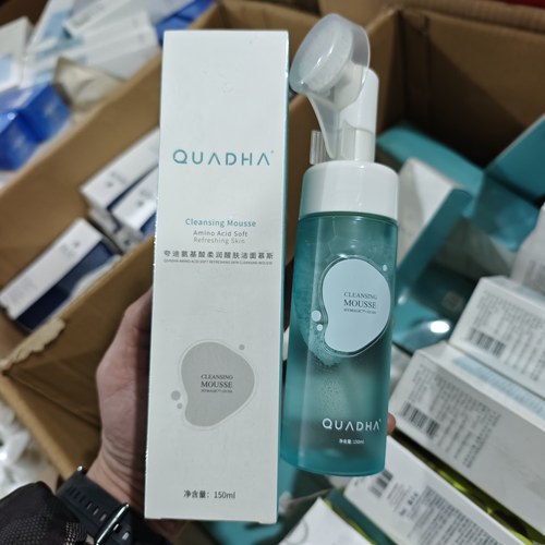 已经超期！正品华熙夸迪洁面慕斯氨基酸柔润醒肤清洁控油洗面奶