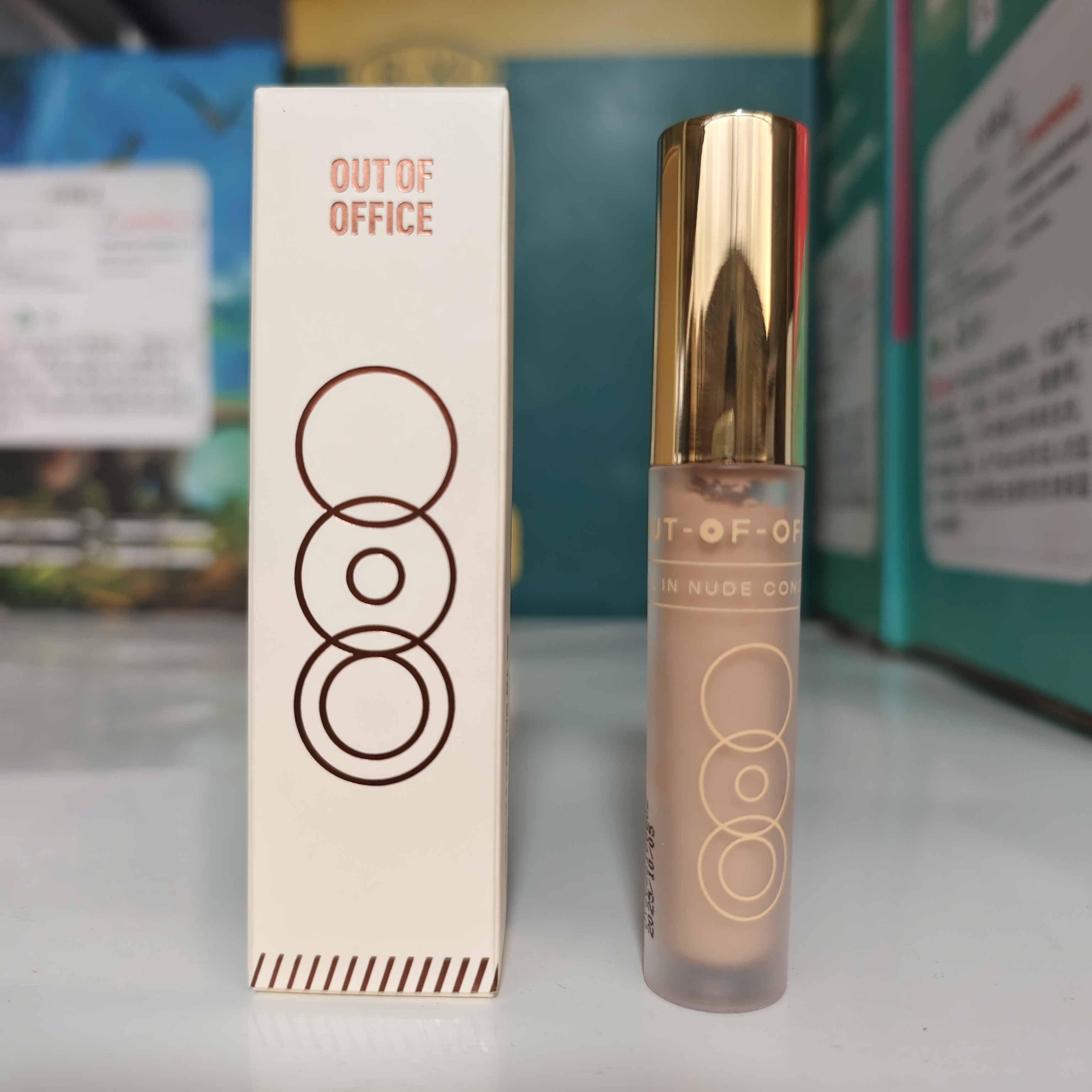 沃尔玛下架！OUT-OF-OFFICE修容棒鼻影脸部修饰提亮遮瑕阴影笔 02