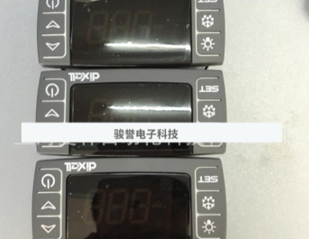 DIXELL控制器 XR40CX-5N1C1 XR40CX-5N0C0 XR40CX-5N0C1拍前询价