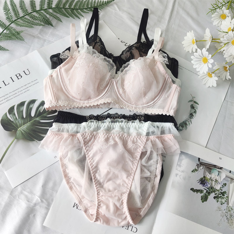 轻薄款兔耳杯软钢圈中鸡心内衣