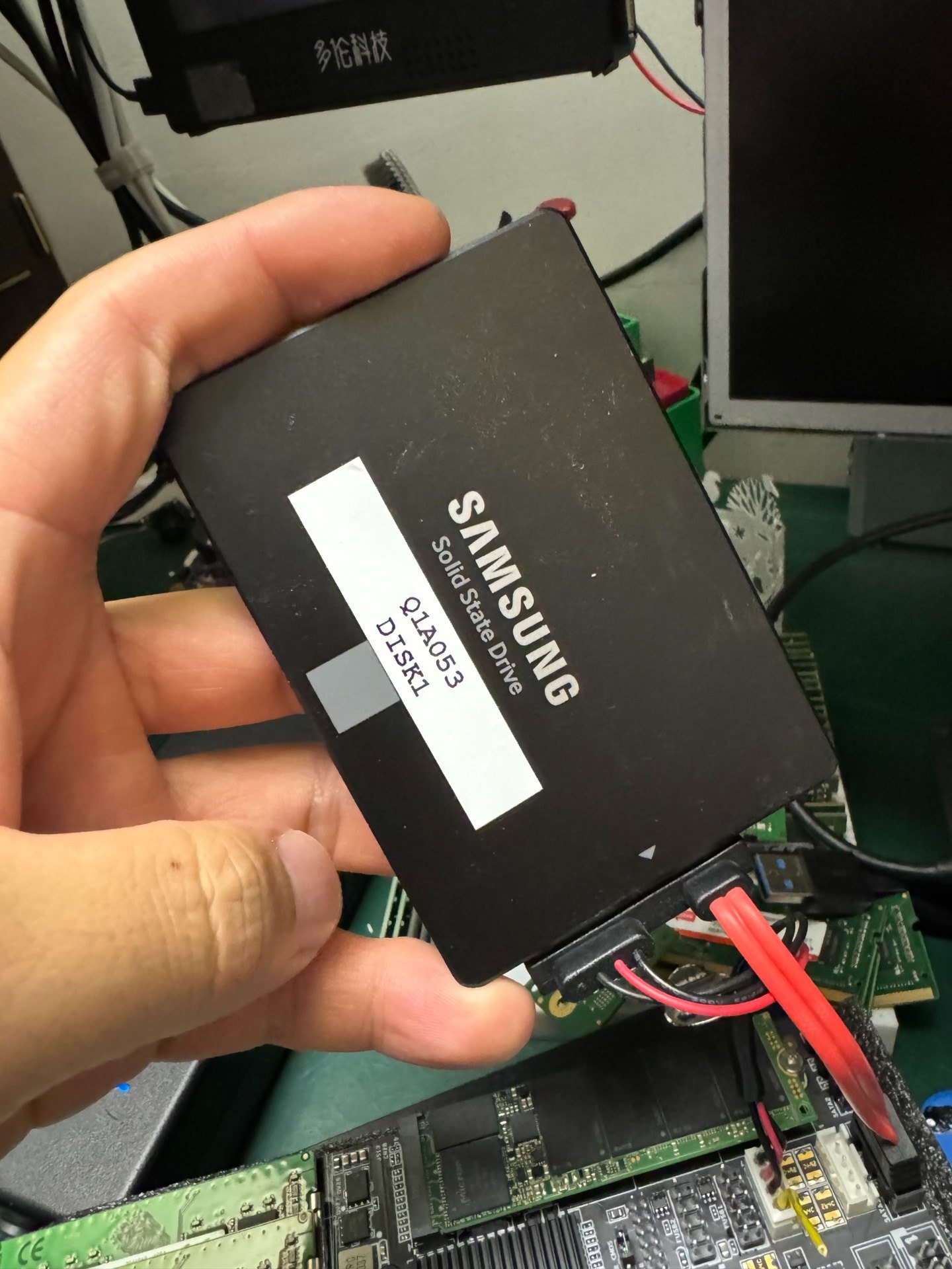 三星860evo 2tb固态硬盘