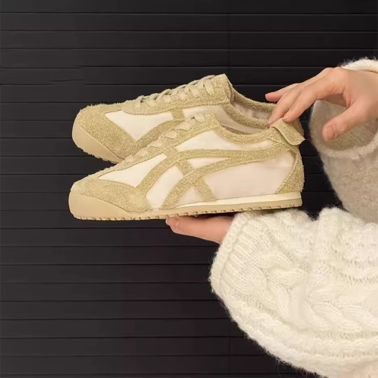系带撞色休闲鞋时髦阿甘运动板鞋