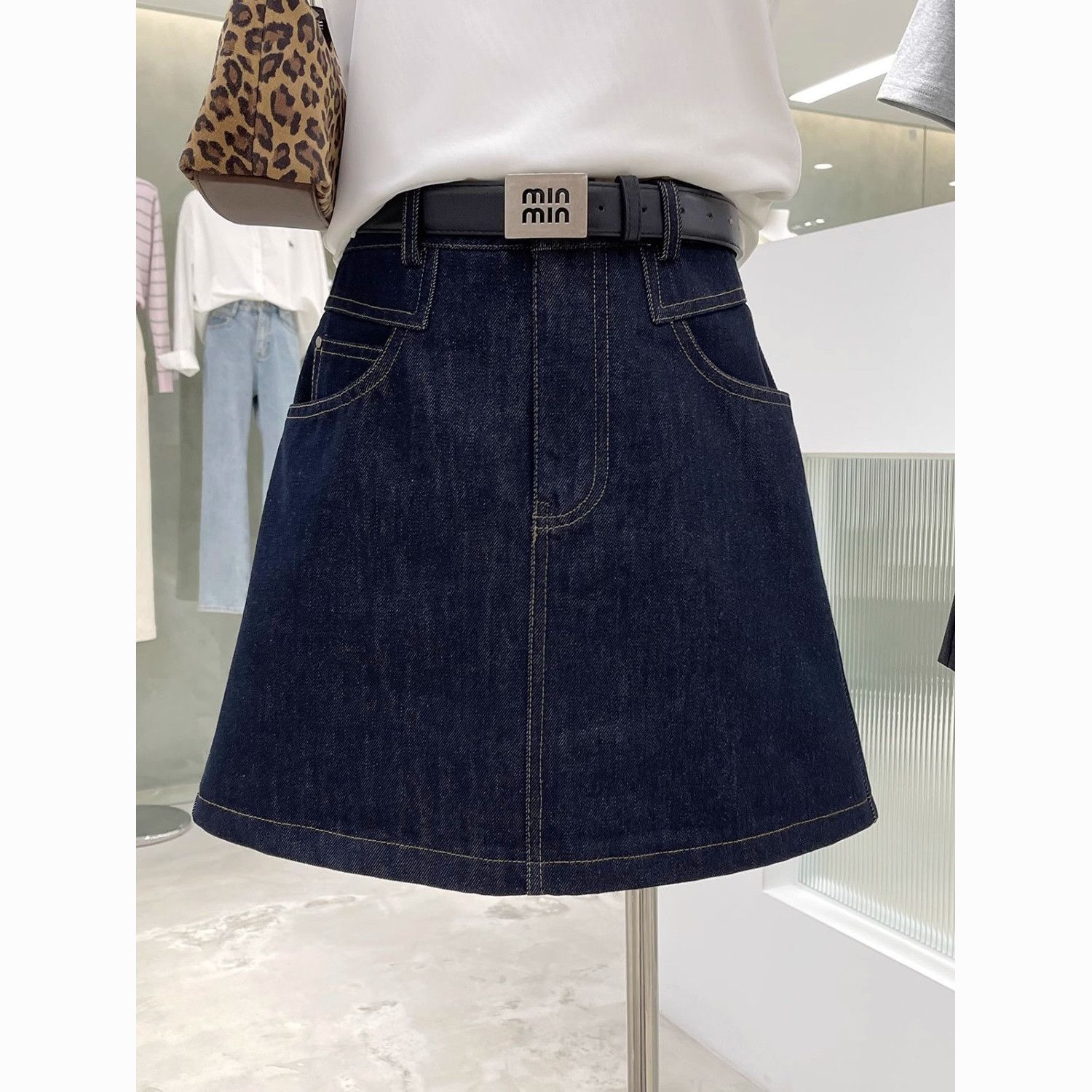 深蓝色牛仔半身裙女夏季