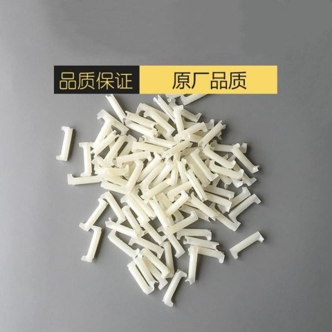 小康C31C32货箱扣手货厢扣栏板扣车厢板卡扣货箱挂钩东风小康配件