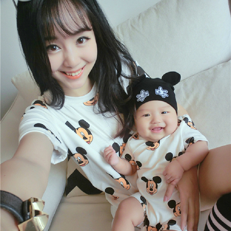 A米奇亲子装哺乳衣连衣裙新生婴儿01岁宝宝爬服2短袖纯棉喂奶外穿