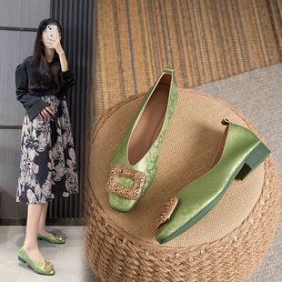 气质高跟鞋V扣尖头凉鞋包头中空女鞋 大小码伴娘单鞋新娘结婚鞋子