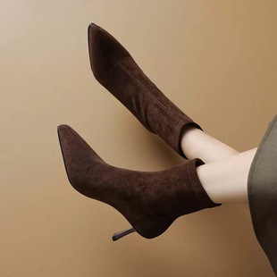 葡萄妈细高跟短靴女2025秋冬新款尖头黑色短靴显瘦纯色绒面弹力瘦