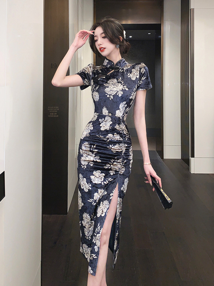 레트로 하이 엔드 벨벳 개선 치파오 중국 스타일 주름 허리 가방 엉덩이 슬릿 인쇄 중간 길이 드레스 봄