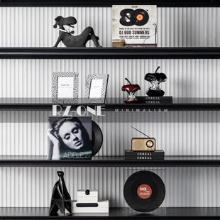 现代客厅电视柜酒柜黑胶片酒店样板间开放格书架高级感软装摆件