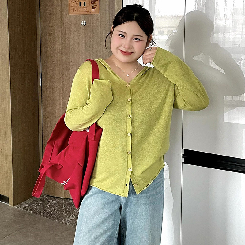 大码女装休闲v领连帽薄款开衫2026夏胖mm显瘦女针织衫V23883