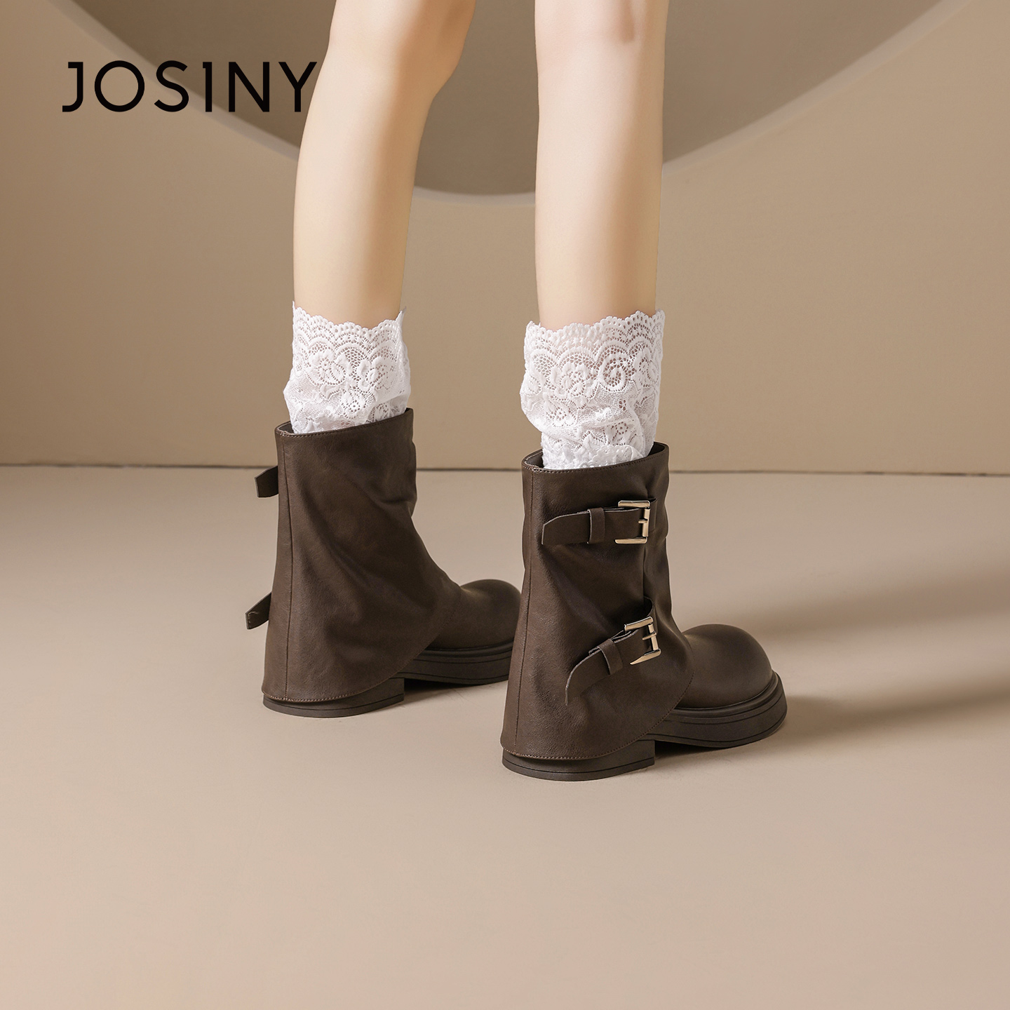 卓诗尼厚底短靴女2025