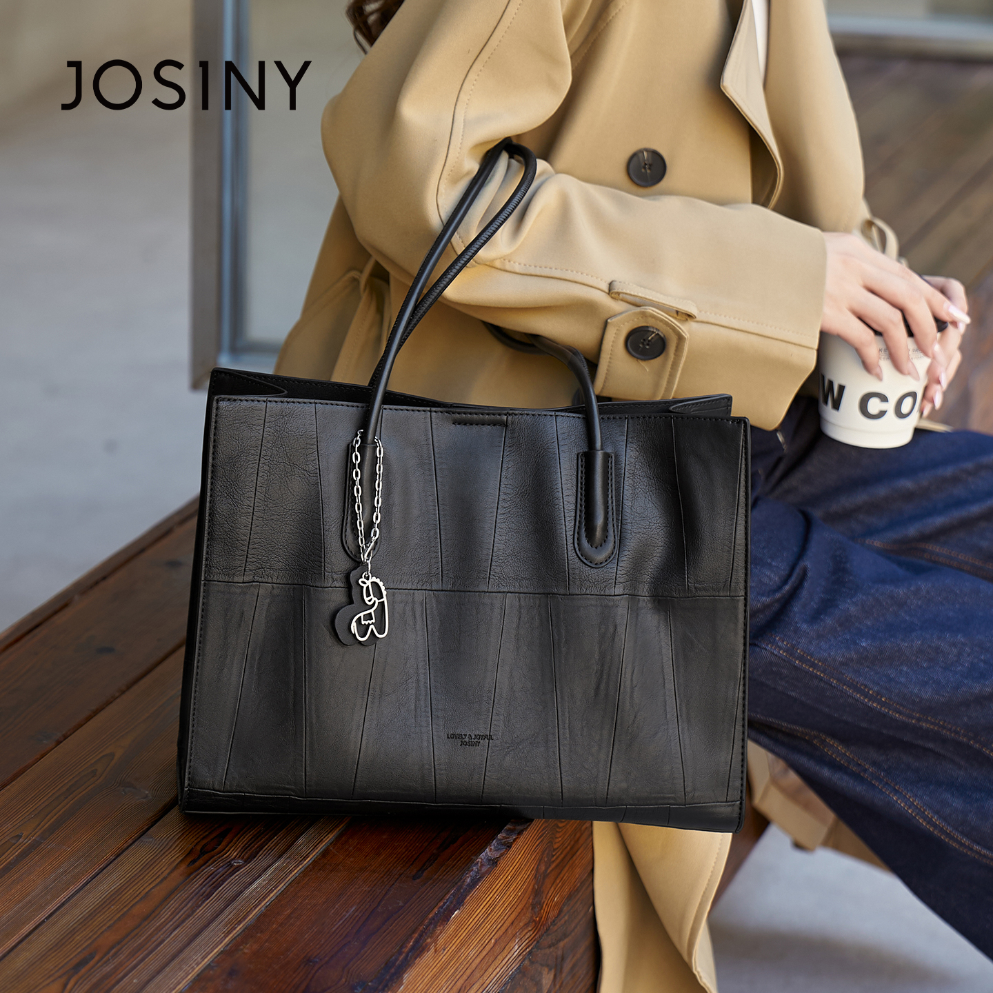 卓诗尼黑色大容量时尚百搭单肩包