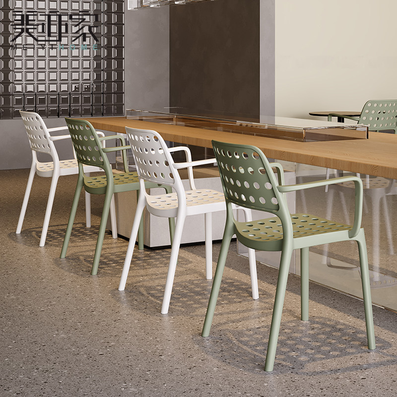 桌椅组合简约家用塑料椅靠背扶手椅商用饭厅咖啡厅轻奢高级感餐椅