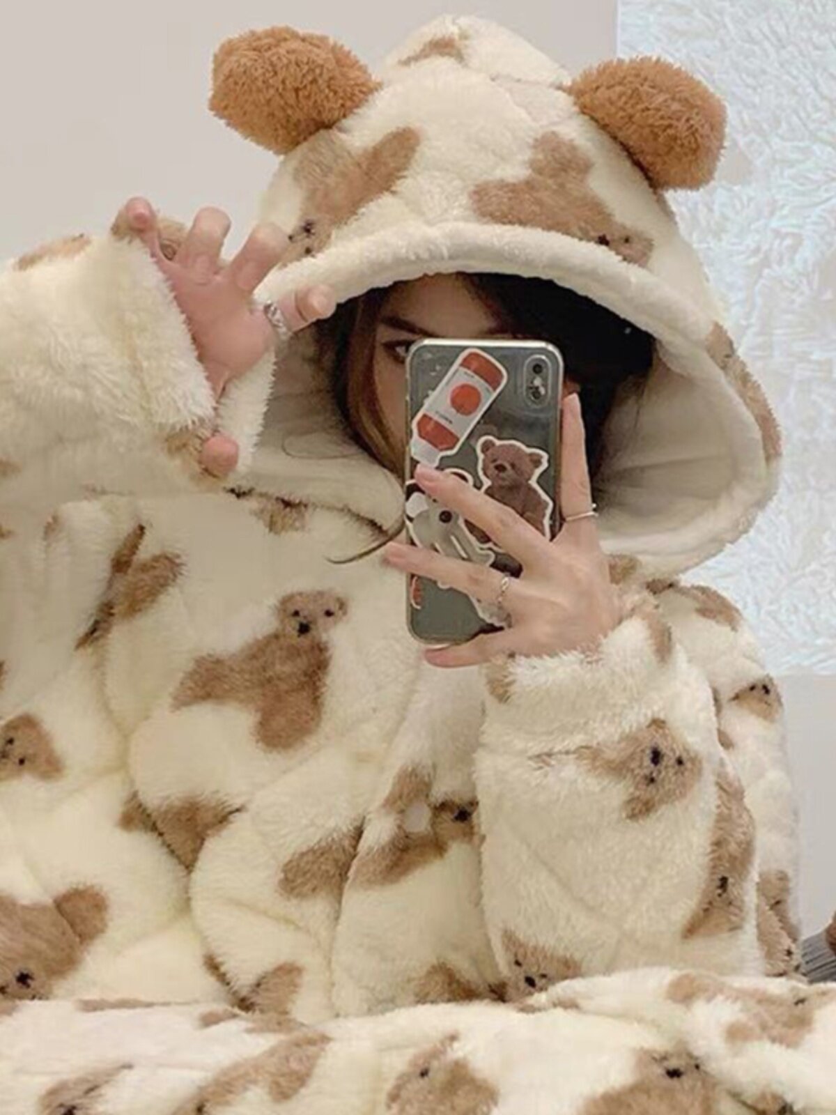 AUTUMN AND WINTER PAJAMAS WOMENS THREE-LAYER PADDED CUTE BEAR CORAL VELVET NIGHTGOWNS WARM AND THICK VELVET SMALL PEOPLE LOUNGEWEAR