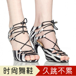专业跳舞鞋 夏季 拉丁舞鞋 女成年中高跟2022年新款 软底室外广场舞鞋