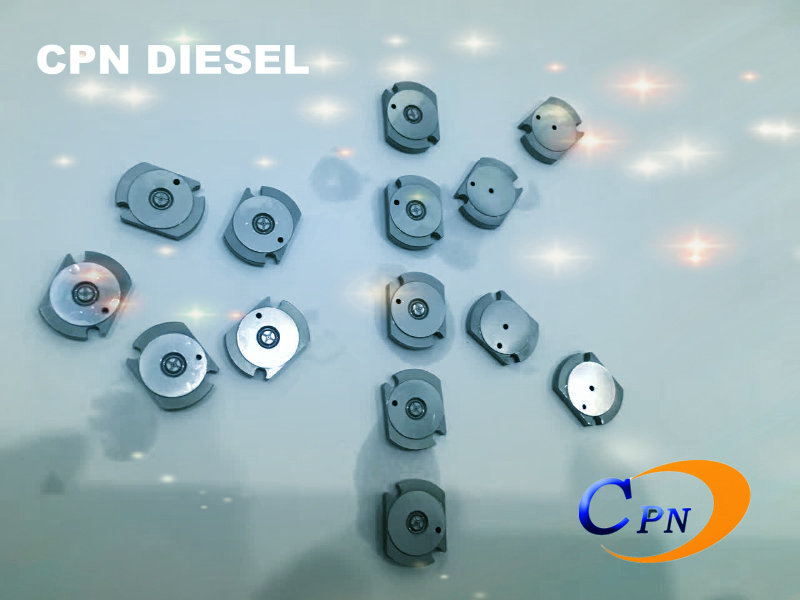 上下阀片阀板适用于095000-1211电喷共轨喷油器小松PC450-7 SA6D1