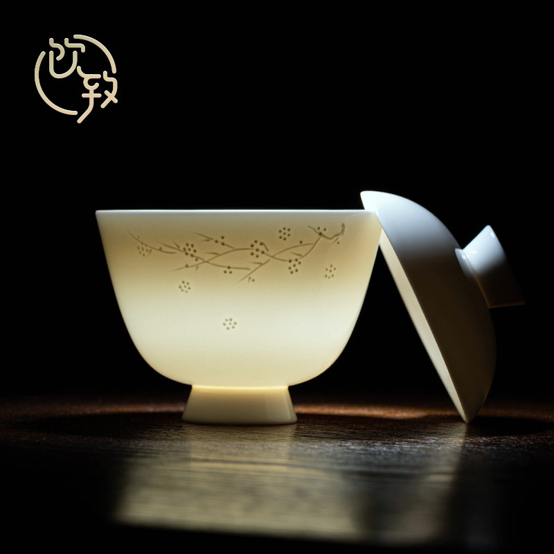 饮致德化窑建白瓷盖碗茶杯功夫茶具泡茶碗原矿料猪油白全手工浮雕