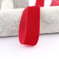 Красный 2,5 см шириной на один метр