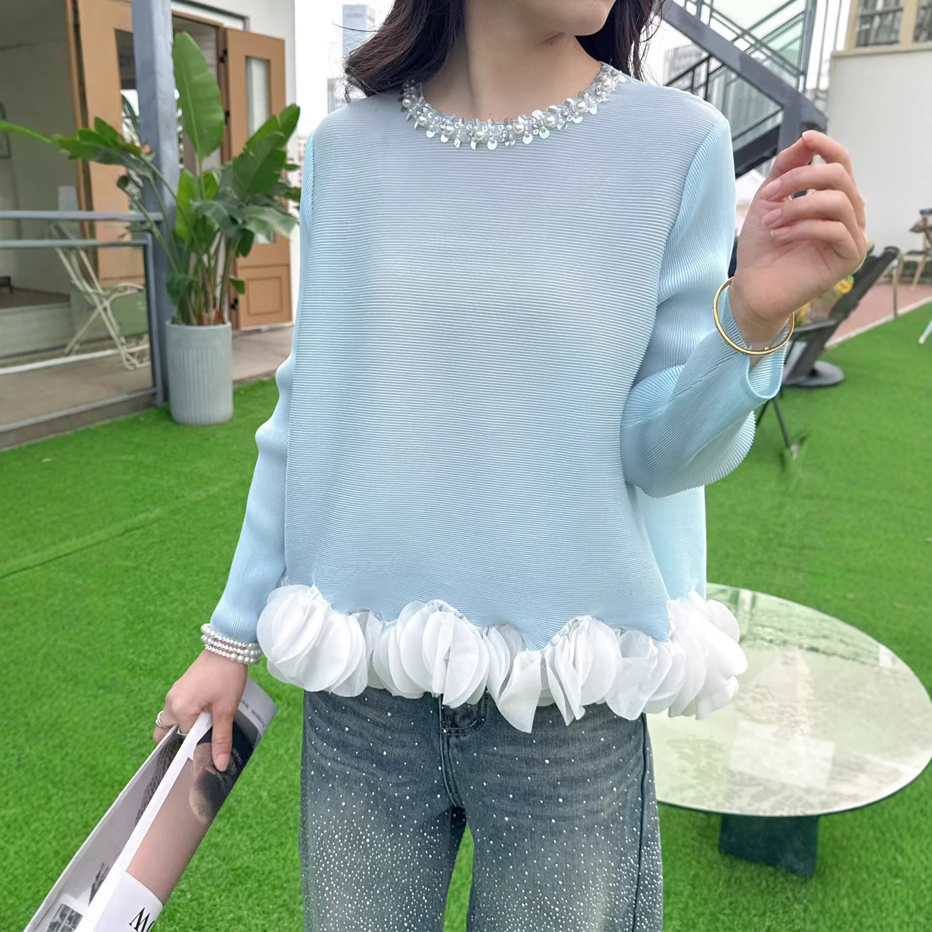 手工钉珠上衣女长袖感设计2026年春季新款褶皱体恤女t恤高端时尚