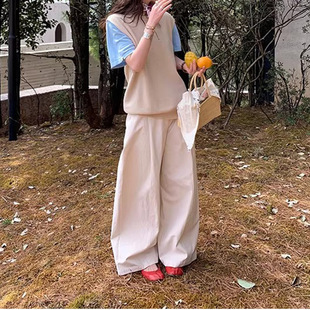 百搭气质 时尚 一键出门棉麻质感米棕色压褶廓形气球休闲裤 2026春款