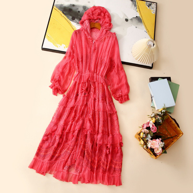 深圳南油2026大码女装真丝外披女时尚百搭连帽感刺绣开衫外套气质