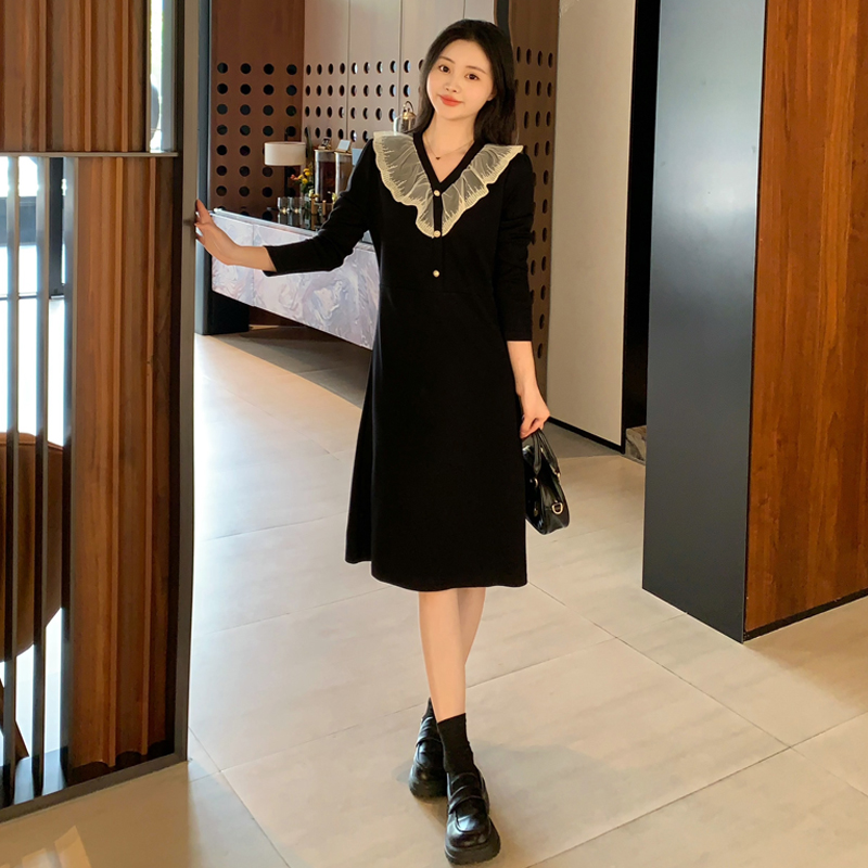 2025秋冬款优雅设计感连衣裙微胖显瘦长袖百搭减龄V领女装8601