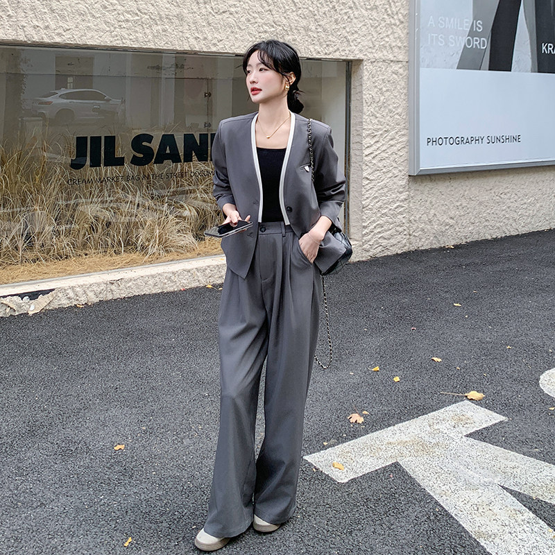 灰色西装套装女2025新款春季高级感洋气时尚时髦气质阔腿裤两件套图片