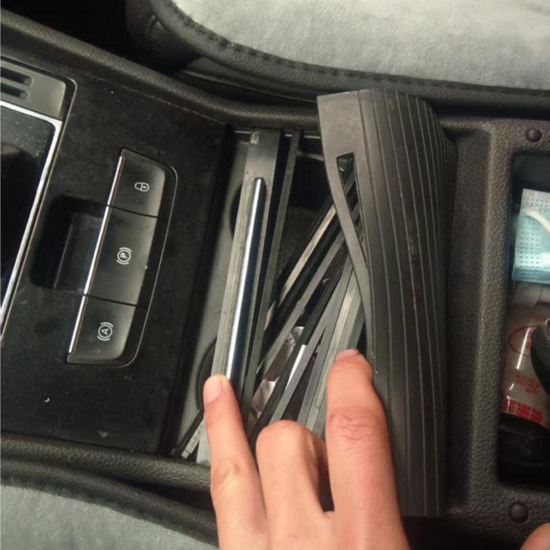 适用斯柯达昊锐 速派储物盒水杯架拉帘盖子 中央扶手箱盖板拉链