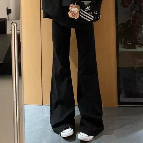 黑色高腰春季微喇牛仔裤女