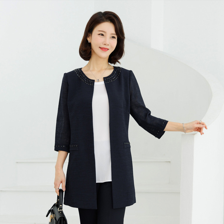 韩国中老年女装外套2025春夏妈妈装圆领钉珠暗扣西服OUC3026