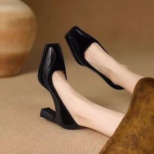 8CM~黑色方头高跟鞋女秋季新款粗跟浅口单鞋拼色百搭职业鞋工作鞋