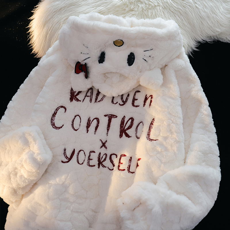 可爱学院风猫猫刺绣棉衣外套