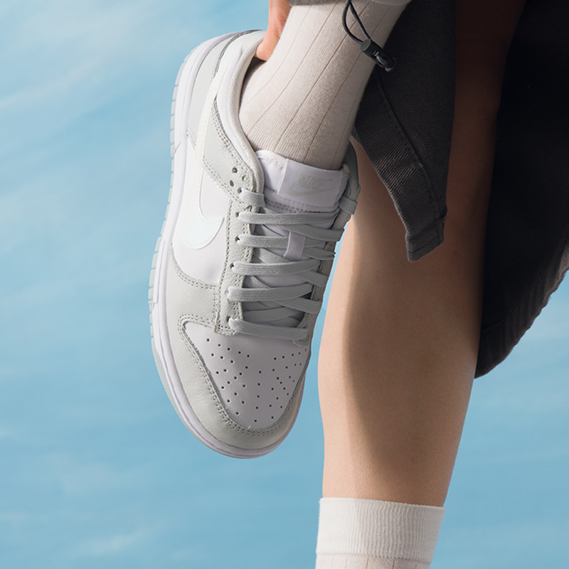 Nike/耐克板鞋女鞋DUNK LOW透气耐磨复古运动休闲鞋HJ5787-001