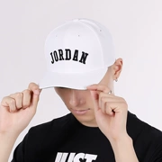 Mũ Nike Nike nam và nữ 2019 hè mới JORDAN visor mũ bóng chày mũ thể thao thủy triều AV8441 - Mũ thể thao