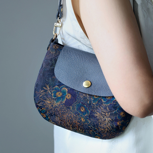 雅集手包2026复古旗袍手拿包中式汉服夏季香云纱单肩手拎手机包