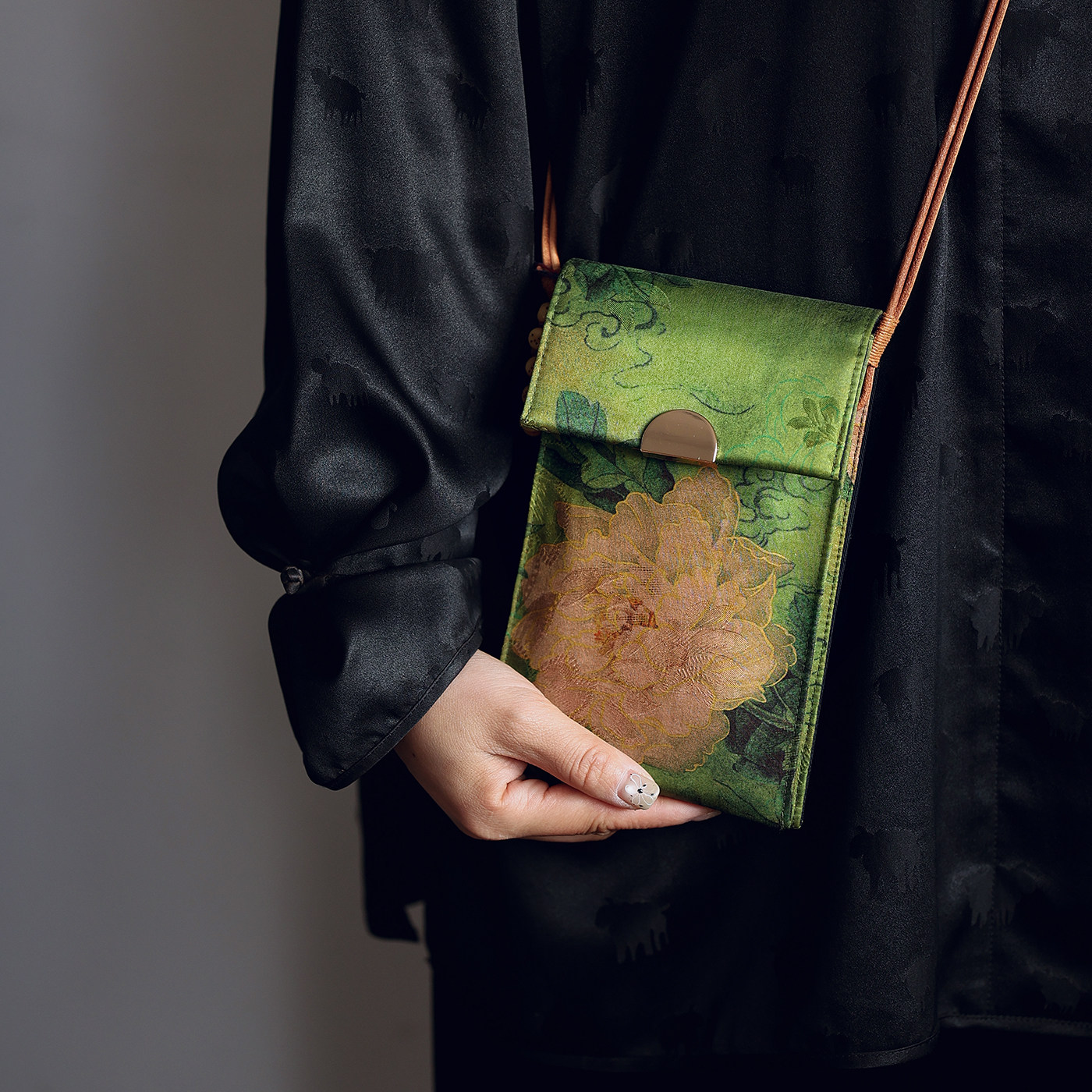 雅集手包新中式国风香云纱高级感百搭精致双层手机包手机袋单肩包