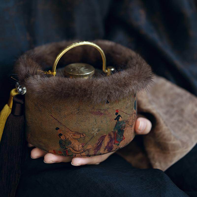 雅集手包原创复古铜暖壶汤婆子烫捂子加厚热水袋暖手宝流苏搭配汉,居家日用,热水袋,淘宝优惠券,粉丝福利购,淘宝优惠卷
