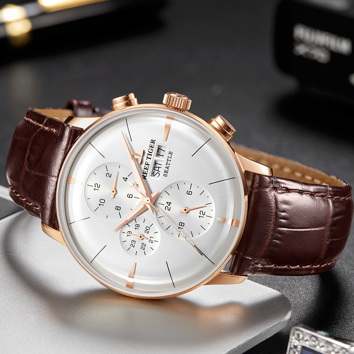 瑞夫泰格多功能全自动机械表日历防水真皮表带曲面手表男rga1699