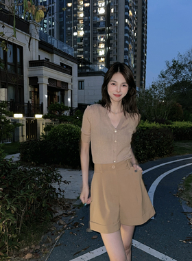 【航妈专享】姚领卡其色休闲短裤829H11551