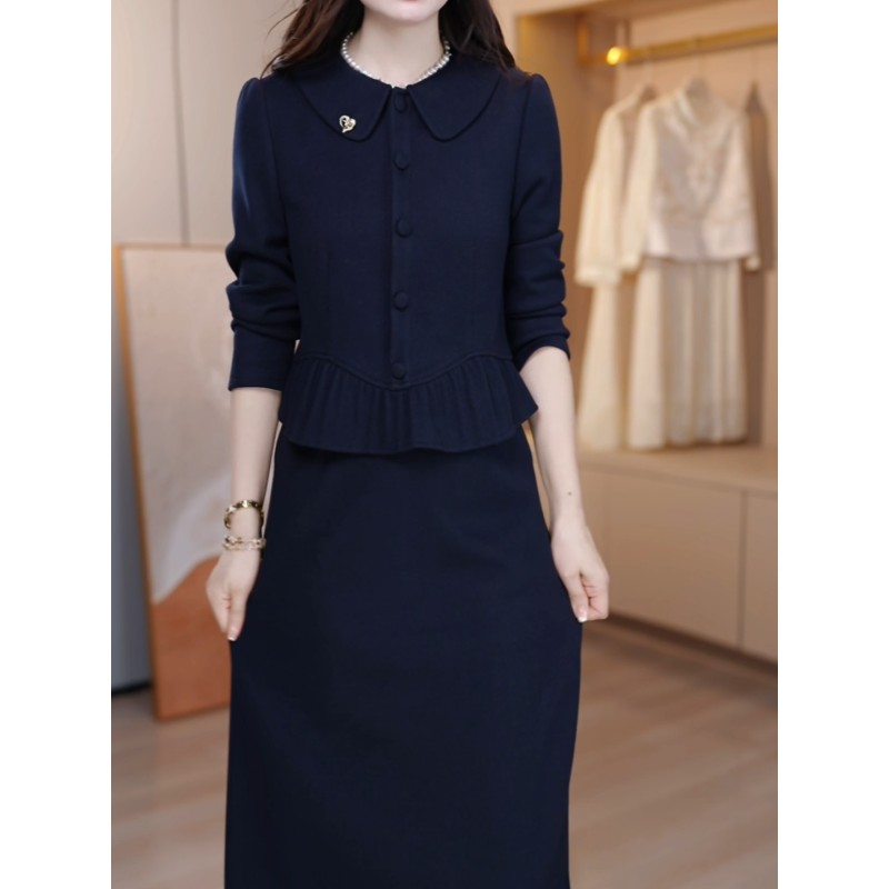 高端轻奢气质加厚连衣裙女2025秋冬季新款时尚洋气减龄中长款裙子