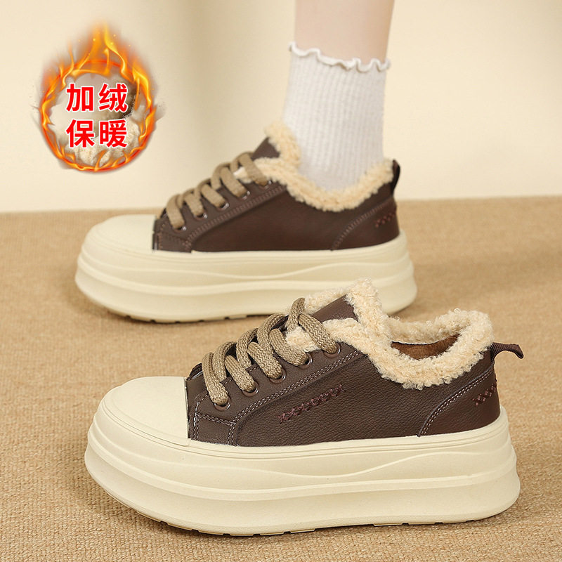 日本进口羊羔毛毛厚底棉鞋女款冬季2026新款百搭加绒保暖板鞋增高