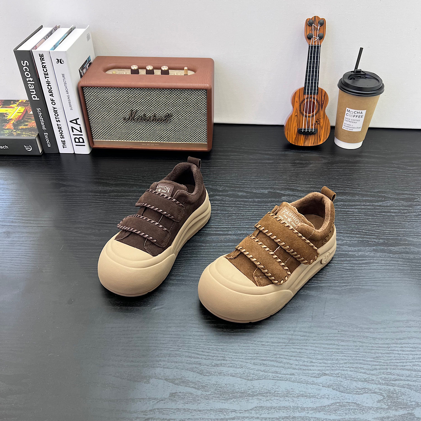 厚底板鞋女款2025新款冬季加绒休闲鞋魔术贴女鞋小众不累脚饼干鞋