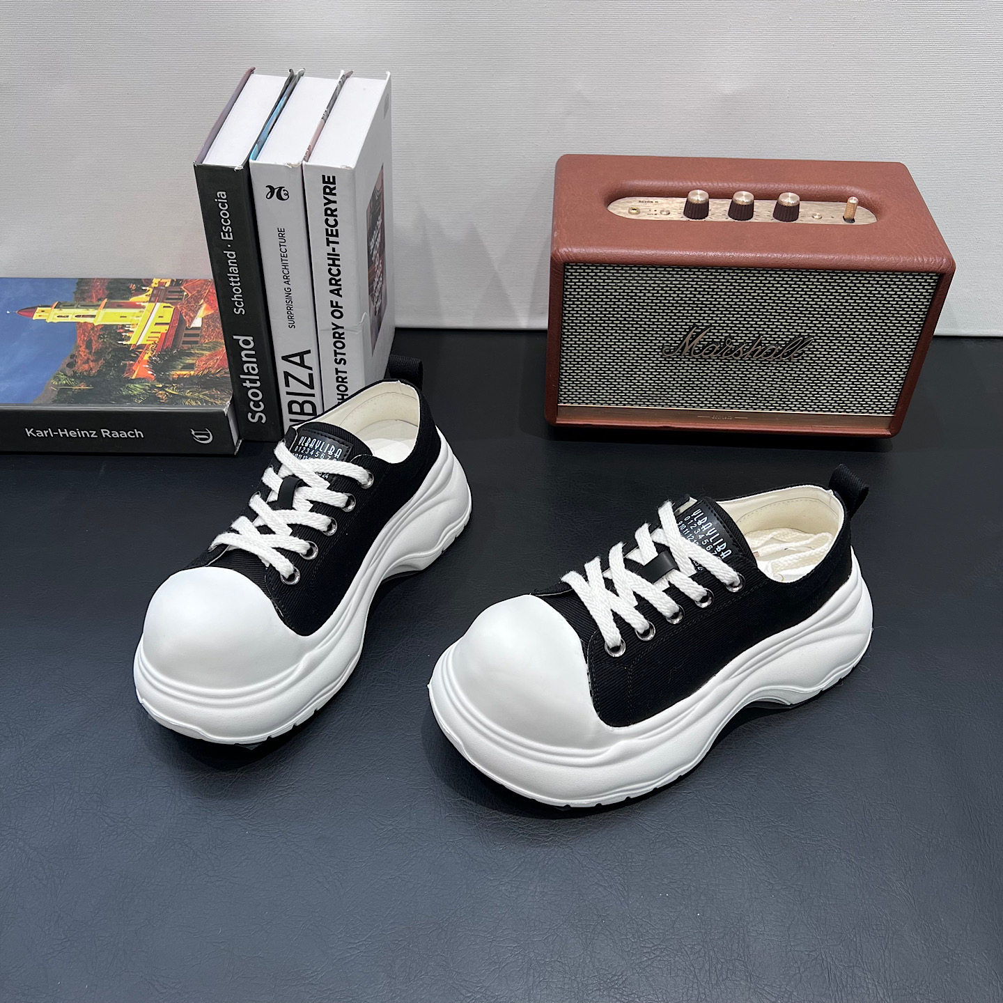 欧货丑萌厚底布鞋女2026春款厚底增高面包鞋大头系带运动休闲鞋潮