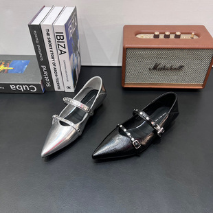 法式尖头单鞋女2026春百搭浅口小低跟平底瓢鞋铆钉温柔晚晚鞋女鞋